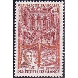 n°1575 0F40 Bal des petits lits blancs