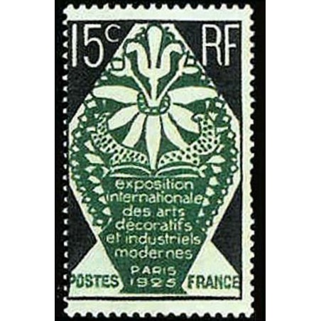 n°211 15c. Arts décoratifs